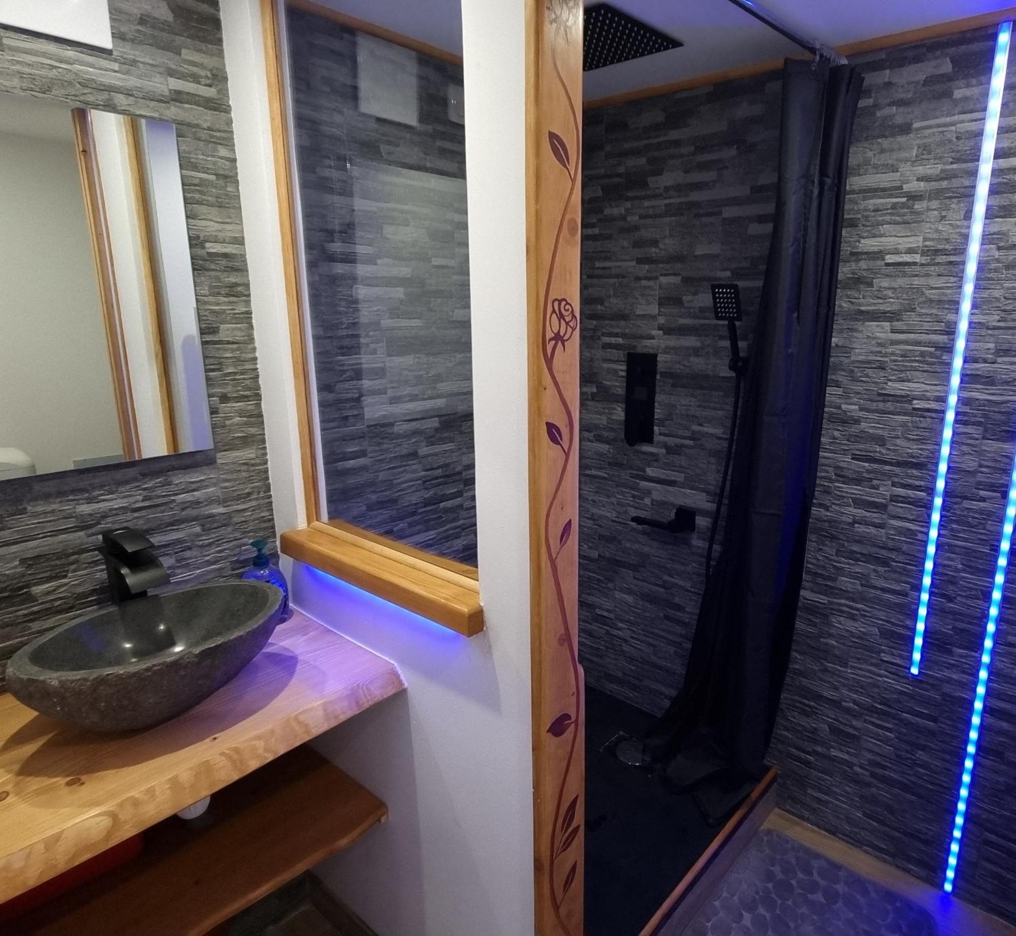Appartement Romantique Climatise Belorizon - 30 Min De La Mer Pignans Экстерьер фото